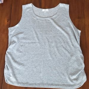 Gray tank